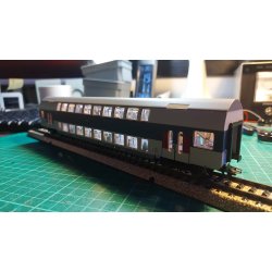 Montage af ESU lys i passagervogn (dobbeltdkker)