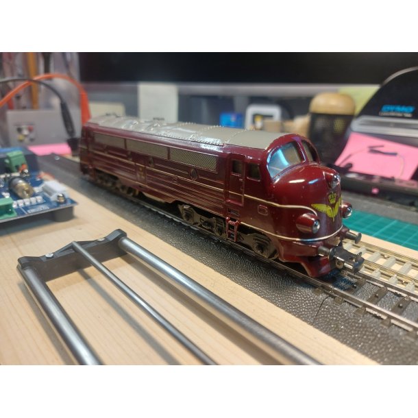 Montage af Mrklin 60906 dekoder p Long lokomotiver