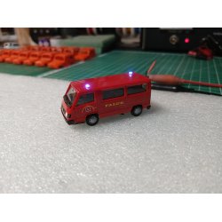 Falck mandskabsvogn MB 100 D minibus